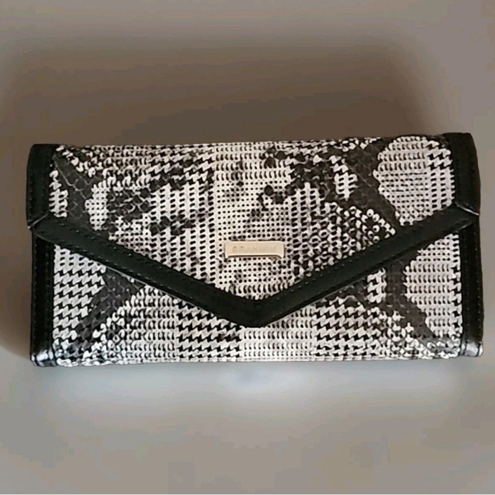 Brahmin Veronica Black Spark